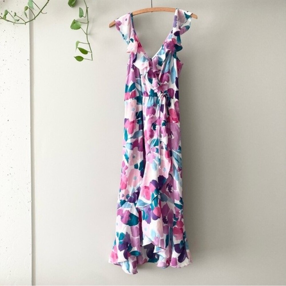 NWT Socialite Floral Ruffle Dress S‎